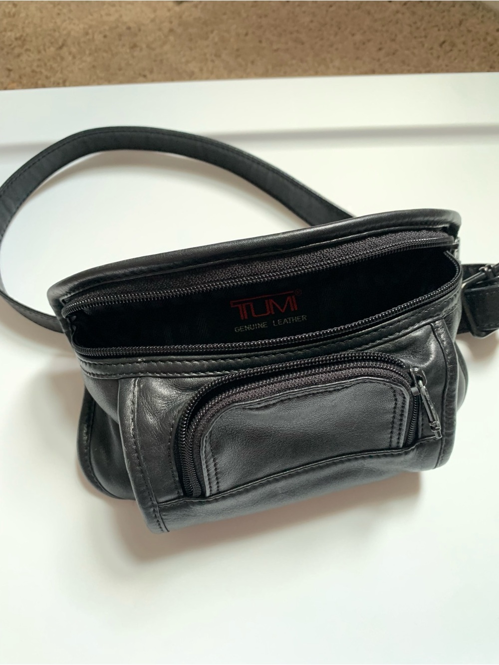 Vintage TUMI Black Genuine Leather Waist Bag Fanny Pack Unisex
